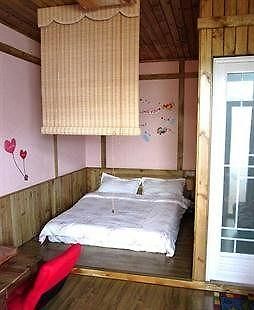 Longtou Cabin Family Hotel - Xiamen Exterior photo